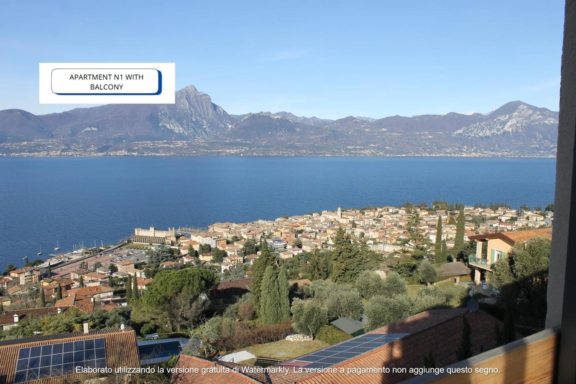 The View Apartamento Torri Del Benaco Exterior foto