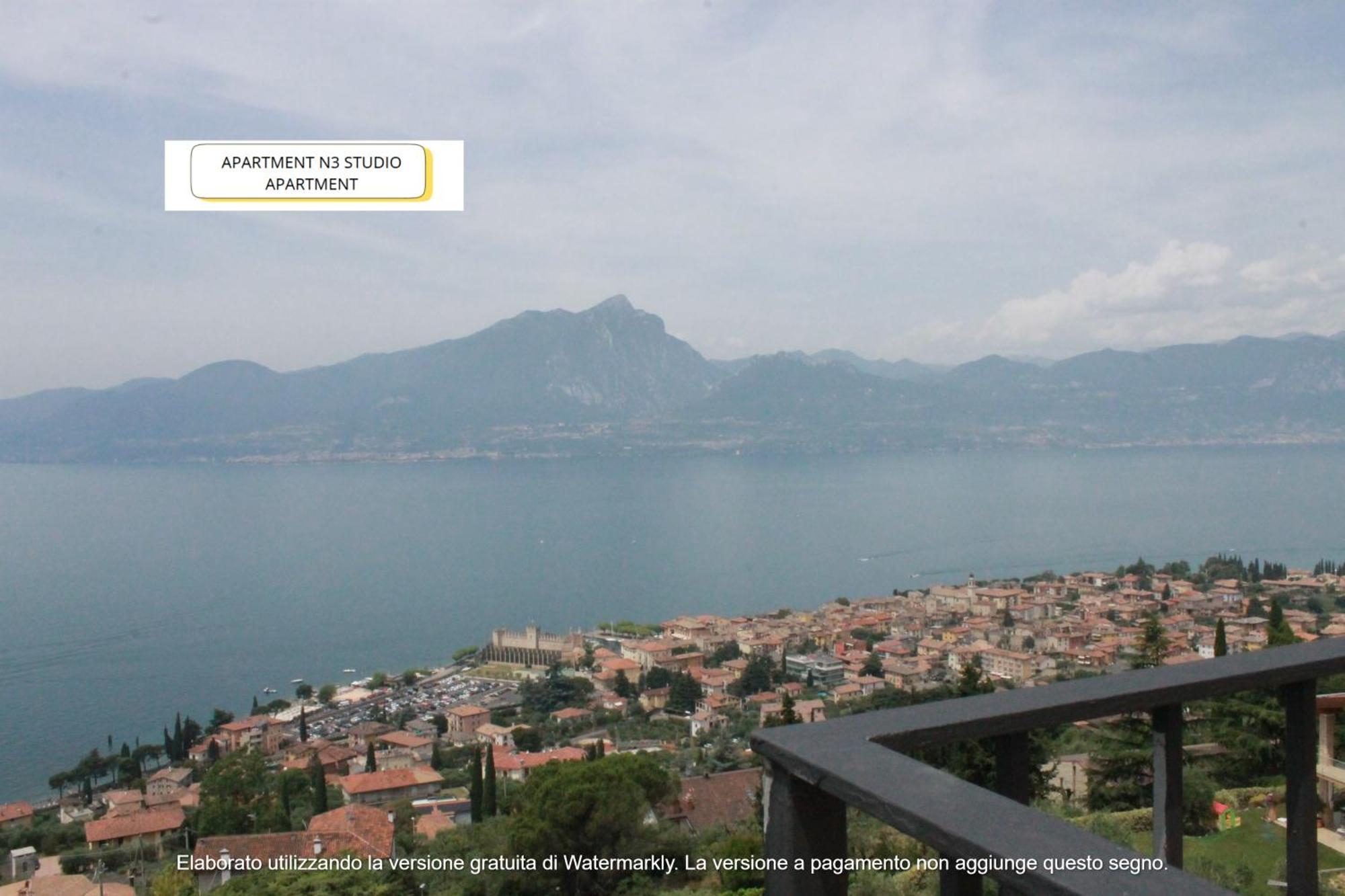 The View Apartamento Torri Del Benaco Exterior foto