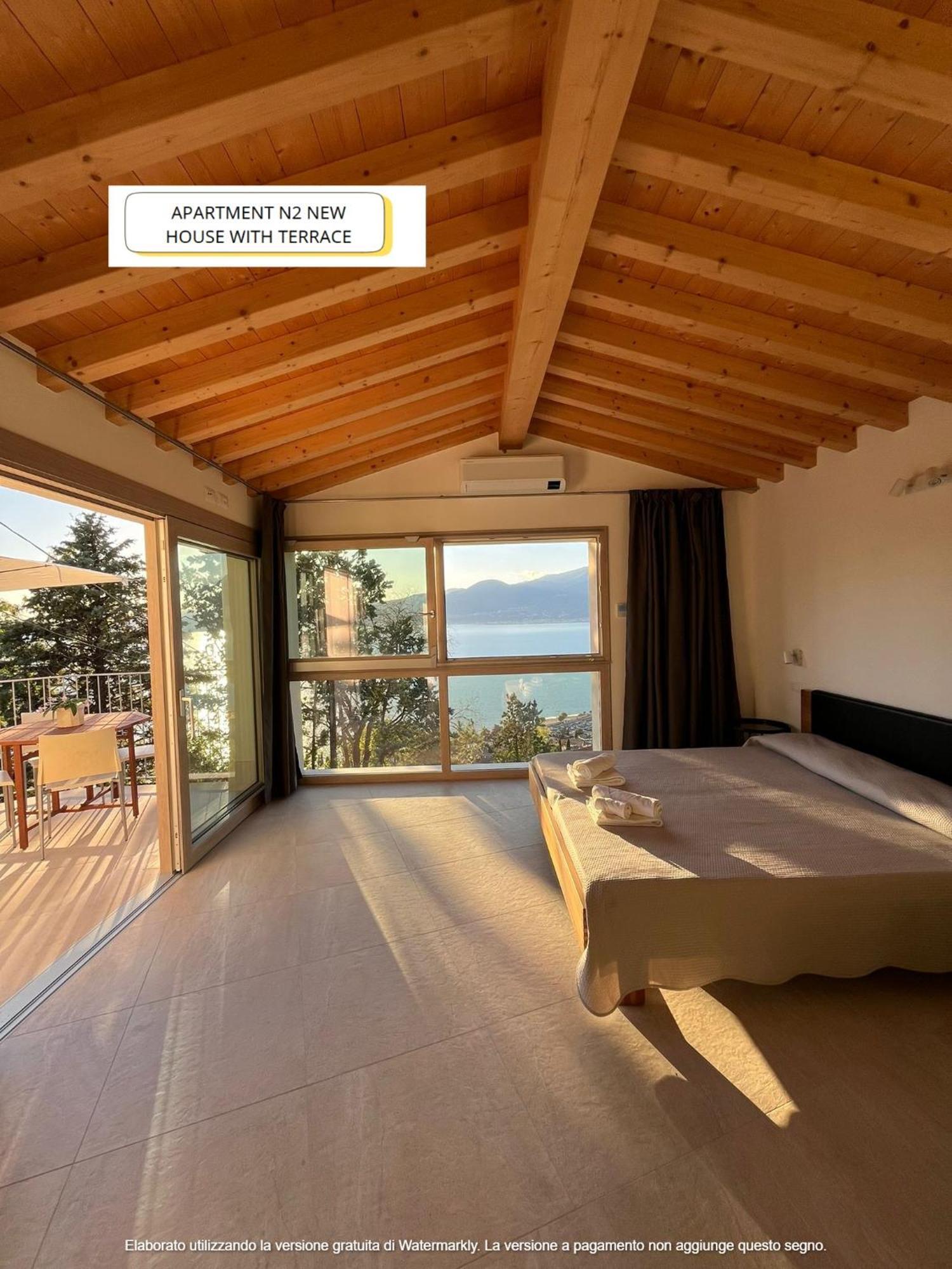 The View Apartamento Torri Del Benaco Exterior foto